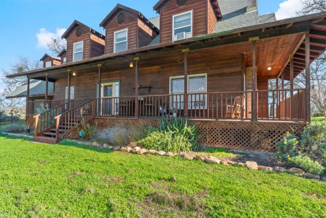 8251 Buffalo Ridge Rd, Ione, CA 95640