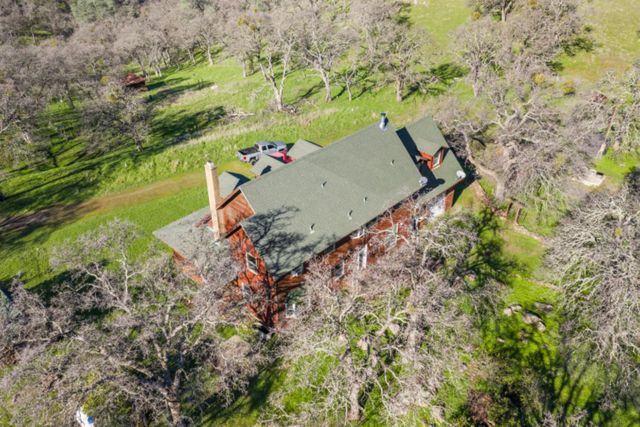 8251 Buffalo Ridge Rd, Ione, CA 95640