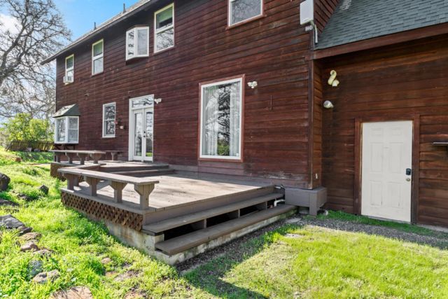 8251 Buffalo Ridge Rd, Ione, CA 95640