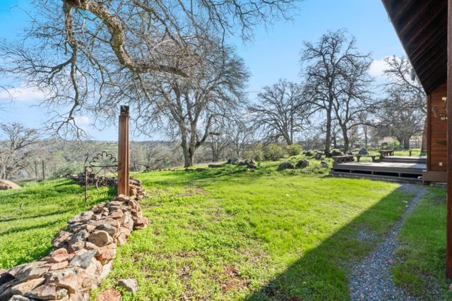8251 Buffalo Ridge Rd, Ione, CA 95640