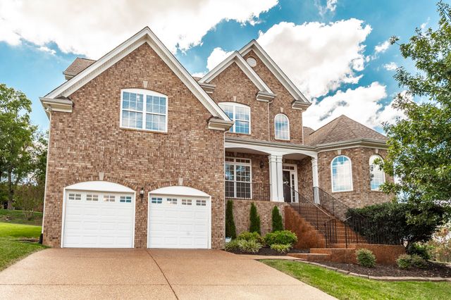 2054 Katherine Dr, Goodlettsville, TN 37072