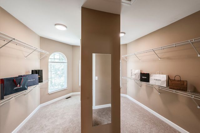 2054 Katherine Dr, Goodlettsville, TN 37072