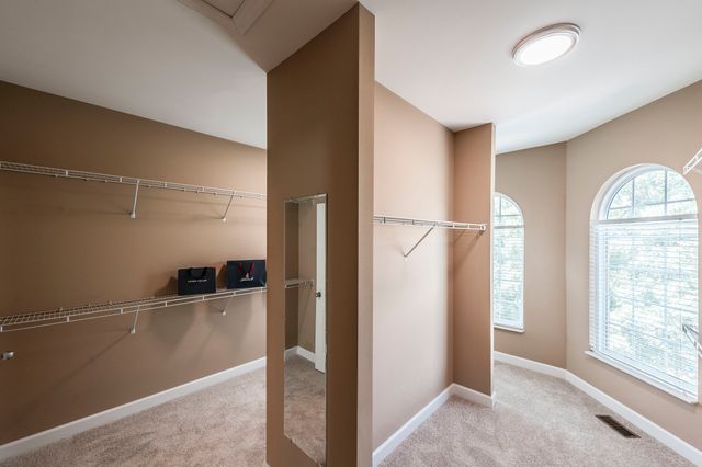 2054 Katherine Dr, Goodlettsville, TN 37072
