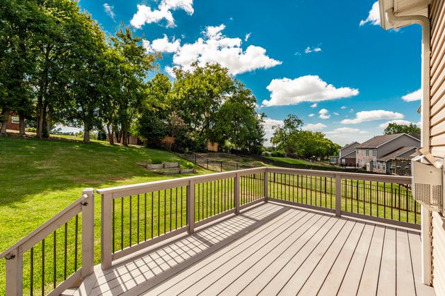 2054 Katherine Dr, Goodlettsville, TN 37072