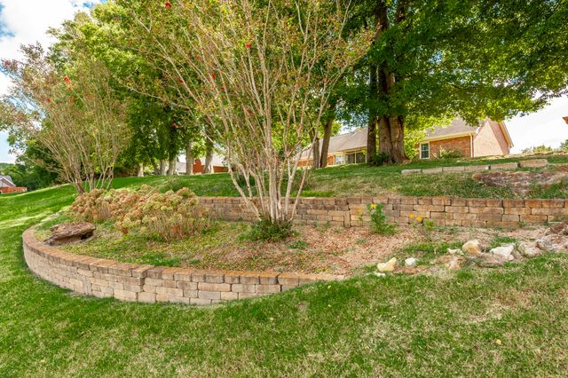 2054 Katherine Dr, Goodlettsville, TN 37072