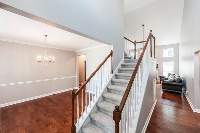 2054 Katherine Dr, Goodlettsville, TN 37072