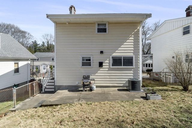55 Paragon Rd, Boston, MA 02132