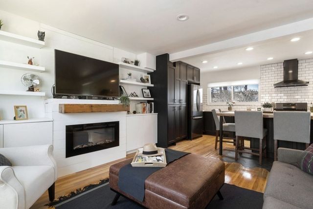 55 Paragon Rd, Boston, MA 02132