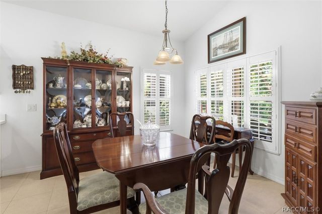 984 W Silver Meadow Loop, Hernando, FL 34442