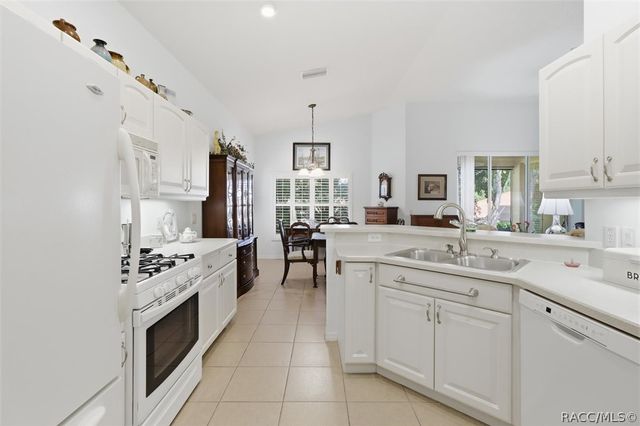 984 W Silver Meadow Loop, Hernando, FL 34442