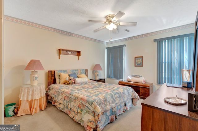 110 Sycamore Bend, Fayetteville, GA 30214