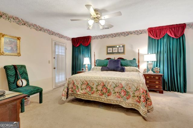 110 Sycamore Bend, Fayetteville, GA 30214