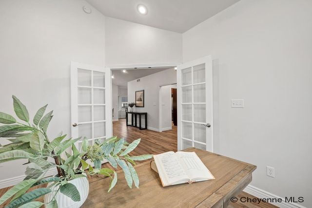 7805 HAWTHORNE DR, Cheyenne, WY 82009