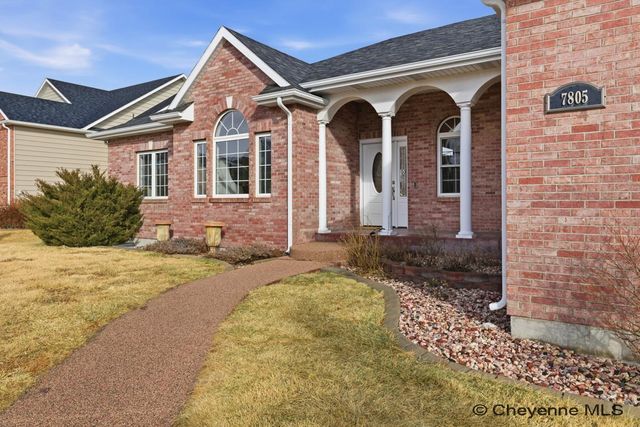 7805 HAWTHORNE DR, Cheyenne, WY 82009