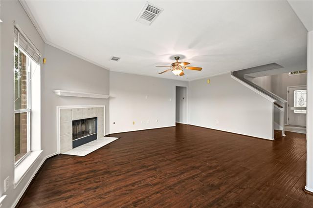 3115 Glenthorpe Lane, Katy, TX 77494