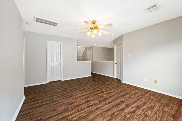 3115 Glenthorpe Lane, Katy, TX 77494