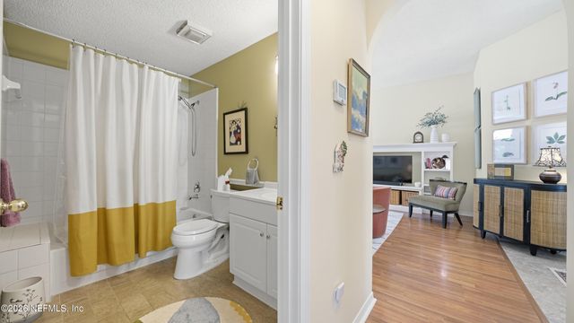 4067 BALD EAGLE Lane, Jacksonville, FL 32257