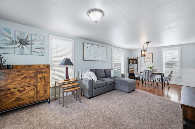 824 E Rockwell Ave, Spokane, WA 99207