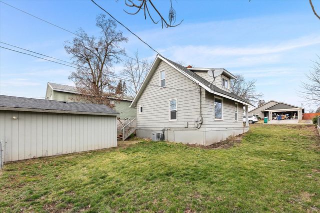 824 E Rockwell Ave, Spokane, WA 99207