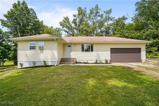 2465 Greensburg Road, North Canton, OH 44720