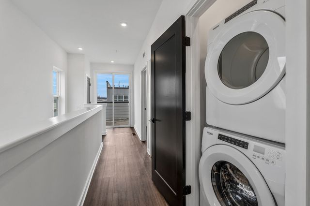 2032 Edison Park Ln, Nashville, TN 37209