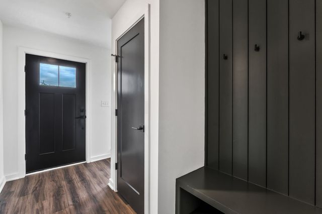 2032 Edison Park Ln, Nashville, TN 37209