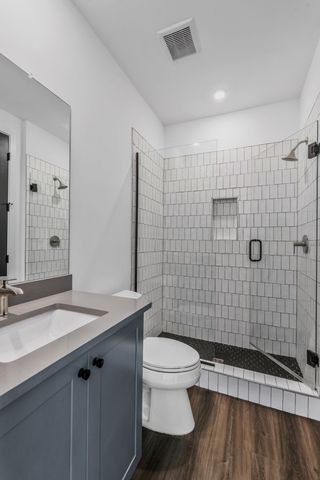 2032 Edison Park Ln, Nashville, TN 37209