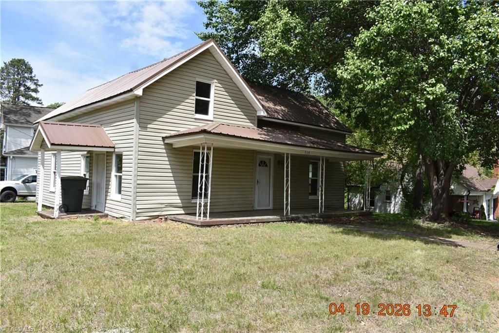 939 Galloway Street, Eden, NC 27288