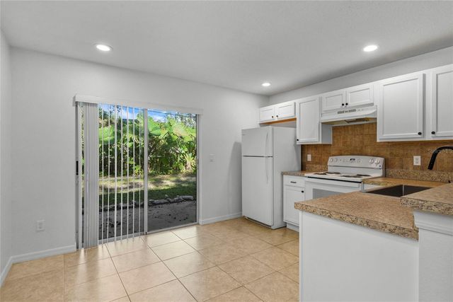 2552 GOLD COURT, Winter Park, FL 32792