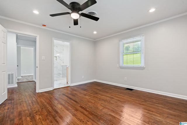 105 WOODLAND ROAD, Bessemer, AL 35020