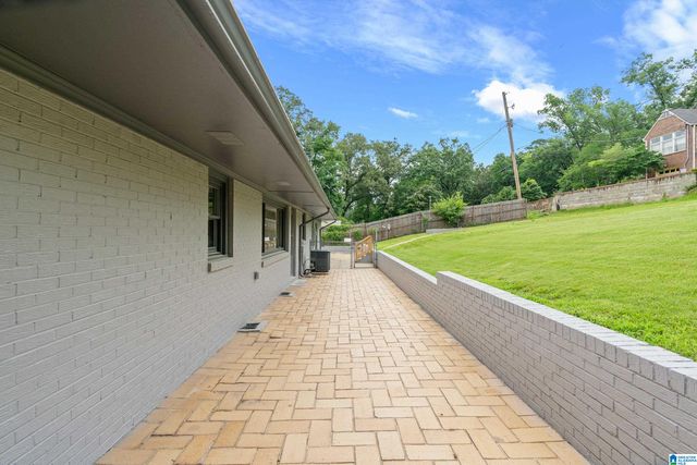 105 WOODLAND ROAD, Bessemer, AL 35020