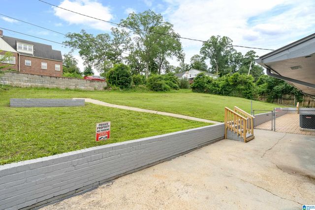 105 WOODLAND ROAD, Bessemer, AL 35020