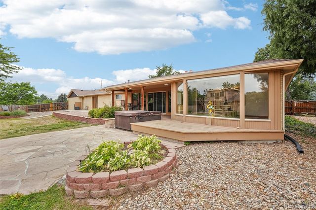 2100 Routt Street, Lakewood, CO 80215