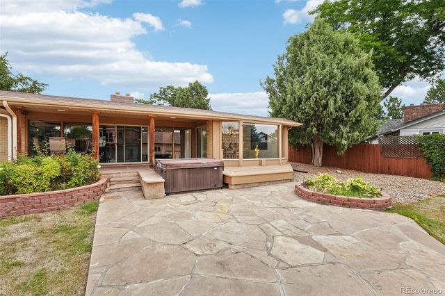 2100 Routt Street, Lakewood, CO 80215