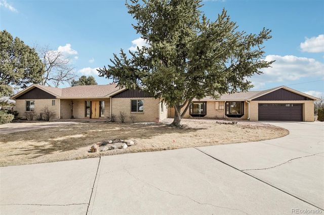 2100 Routt Street, Lakewood, CO 80215