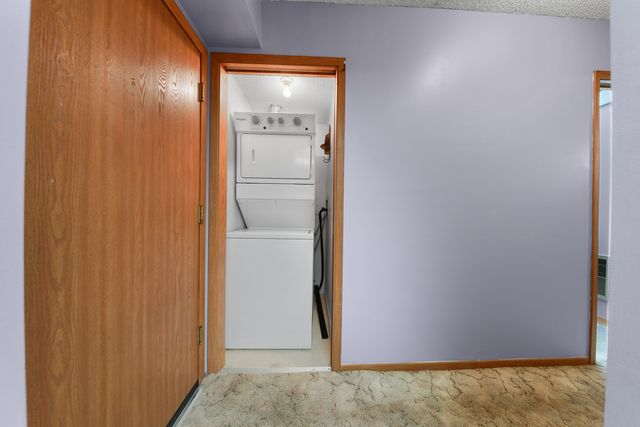 100 Green Acres Drive 2, Morris, IL 60450