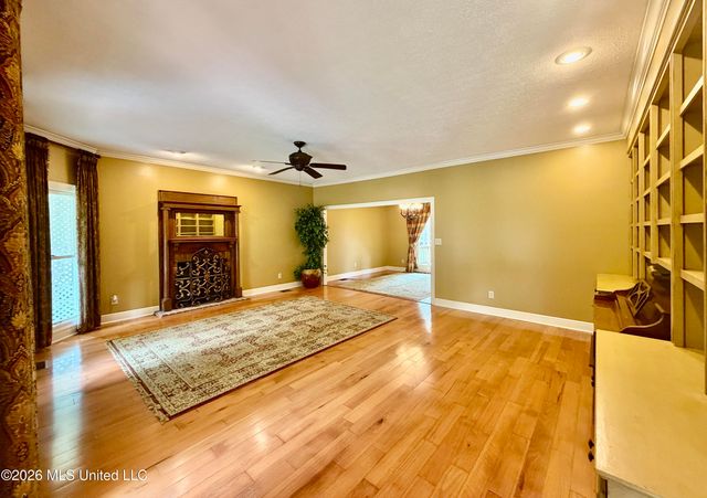 346 Quail Hollow Drive, Clinton, MS 39056