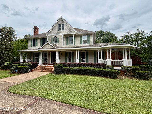 346 Quail Hollow Drive, Clinton, MS 39056