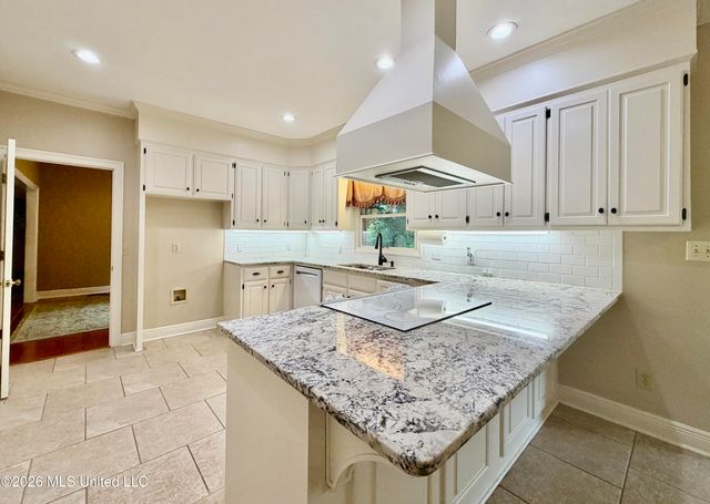 346 Quail Hollow Drive, Clinton, MS 39056