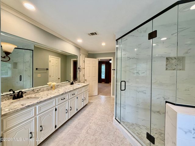346 Quail Hollow Drive, Clinton, MS 39056