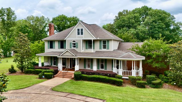 346 Quail Hollow Drive, Clinton, MS 39056