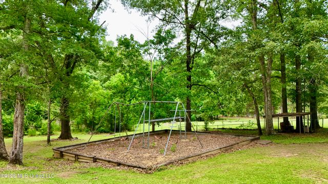 346 Quail Hollow Drive, Clinton, MS 39056