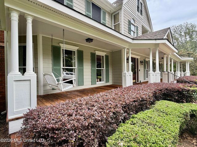 346 Quail Hollow Drive, Clinton, MS 39056