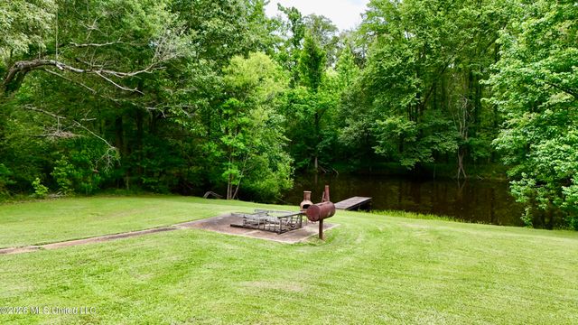346 Quail Hollow Drive, Clinton, MS 39056