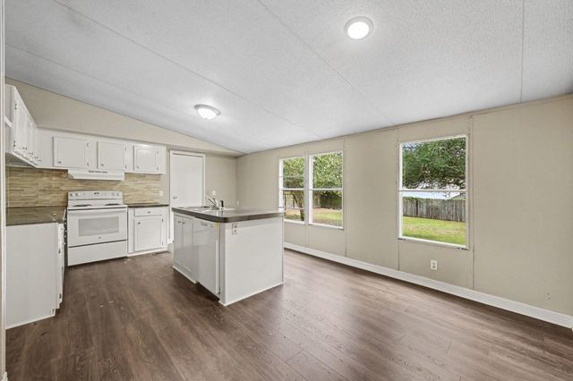 16306 Oaklane Trail, Magnolia, TX 77355