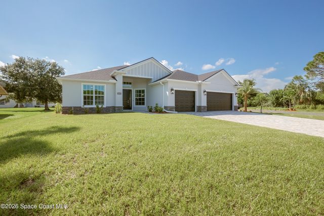 1141 Hanson Avenue SW, Palm Bay, FL 32908