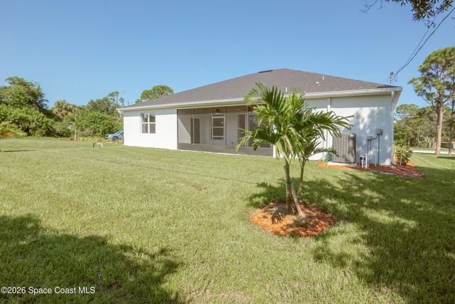 1141 Hanson Avenue SW, Palm Bay, FL 32908