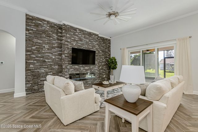 1141 Hanson Avenue SW, Palm Bay, FL 32908