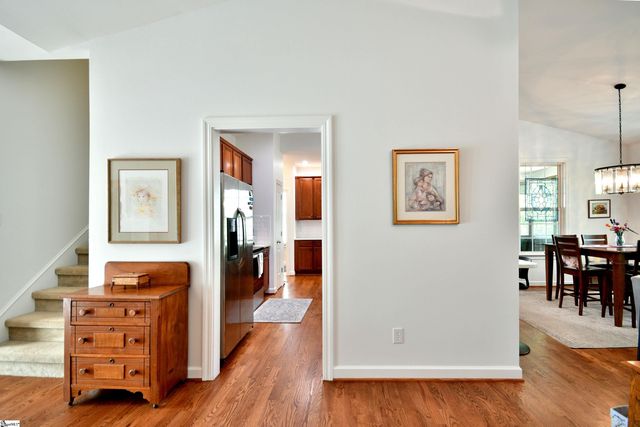 605 Summitbluff Drive, Greenville, SC 29617