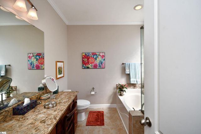 605 Summitbluff Drive, Greenville, SC 29617